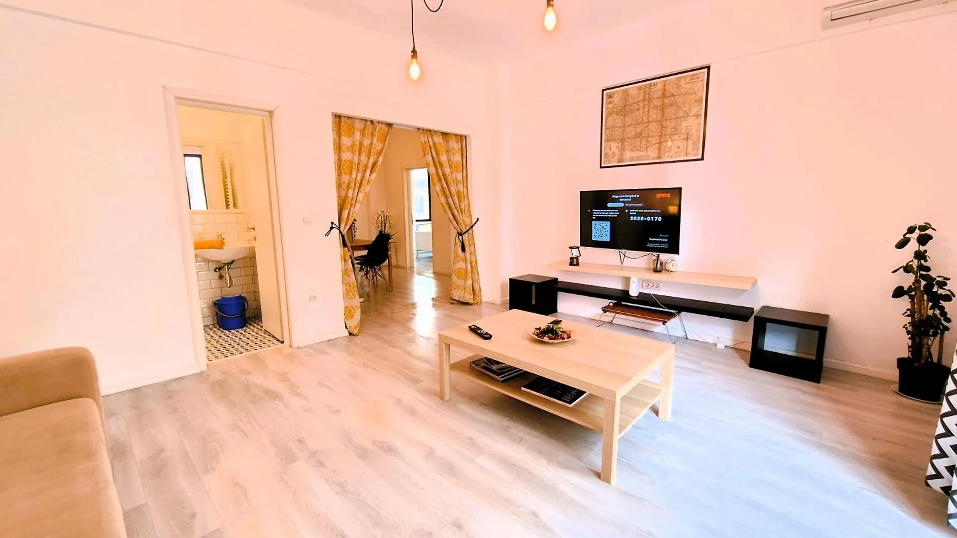 Downtown Spacious Retreat Bucareste Apartamento
