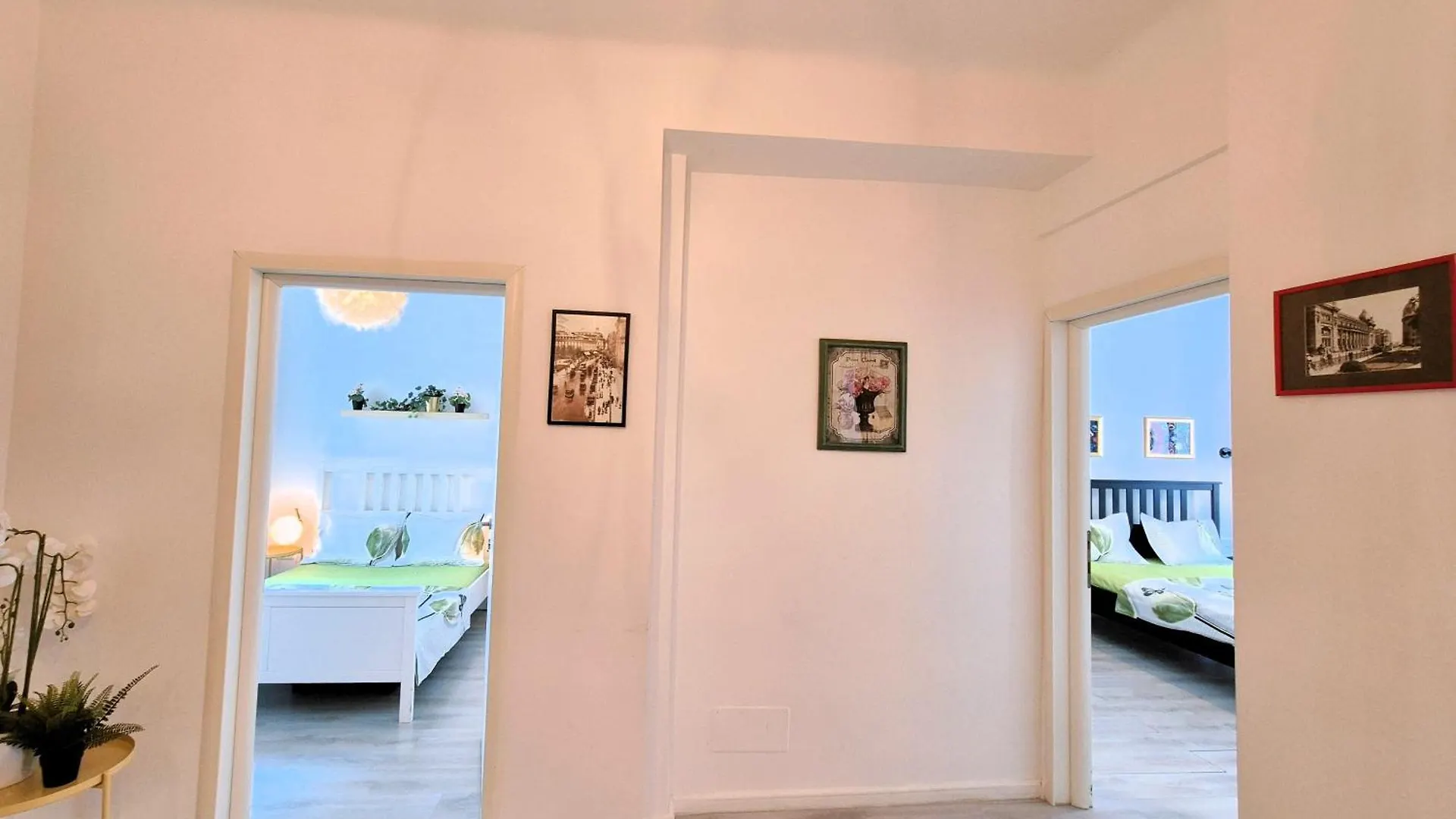 Apartamento Downtown Spacious Retreat Bucareste